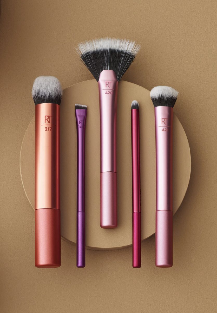 Prop styling – beauty styling