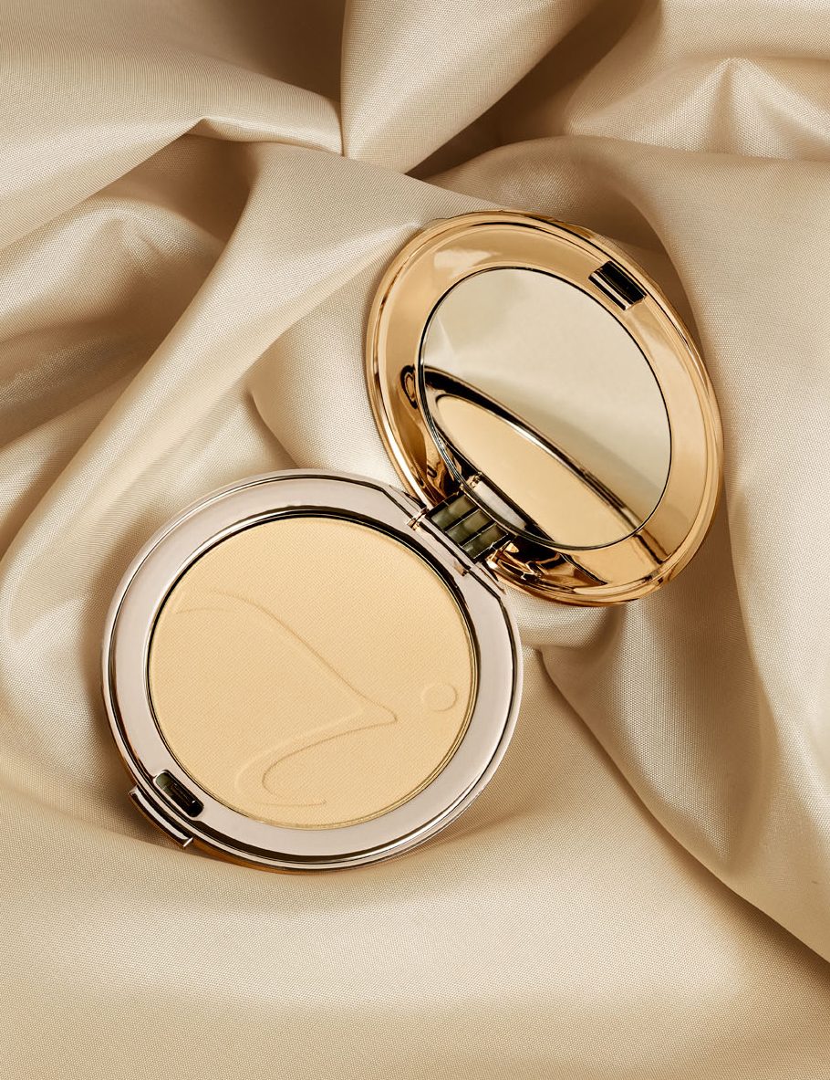 Prop styling – beauty styling