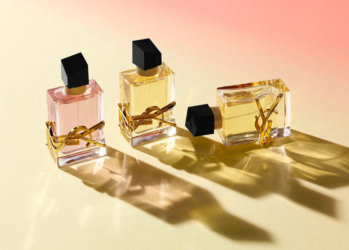 Prop styling – YSL